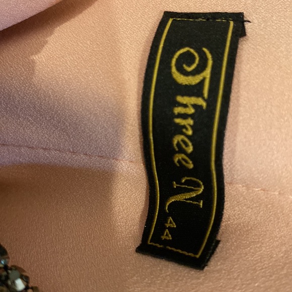 Evening Dress🤍🤍🤍 - Picture 6 of 6